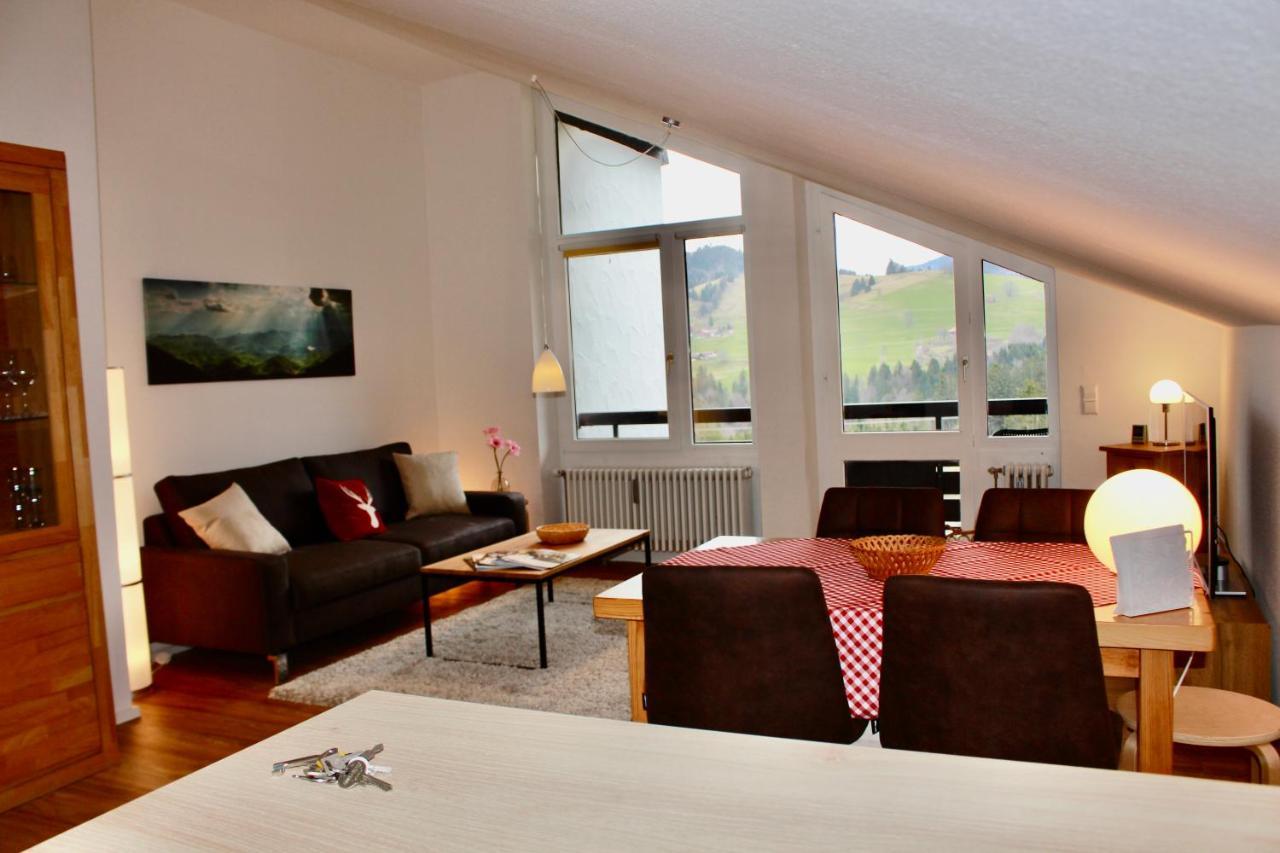 Bergwiese Mit Oberstaufen Plus Karte Esterno foto